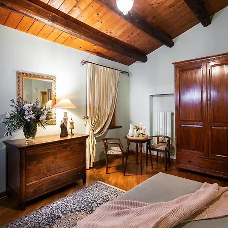 Alessandra Villa Senigallia